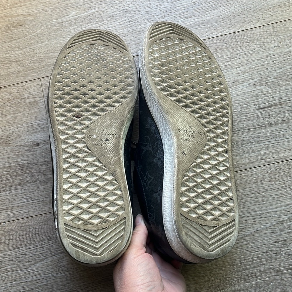 MENS LOUIS VUITTON MONOGRAM LUXEMBOURG SNEAKERS - Picture 6 of 8